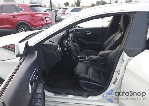 2017 Mercedes-Benz Cla 250 из США, поврежденный, VIN WDDSJ4EB0HN400720